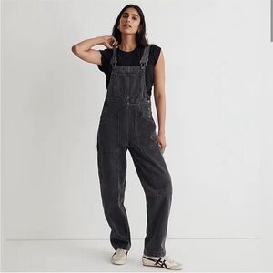 Madewell Oversized Carpenter Charcoal Denim Overalls | Large